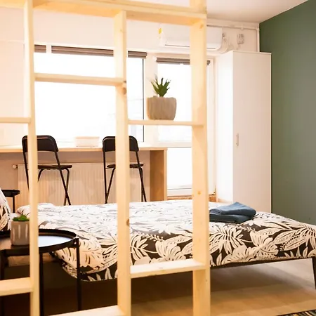 Ideal بوخارست