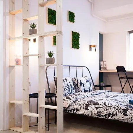 Ideal * ブカレスト