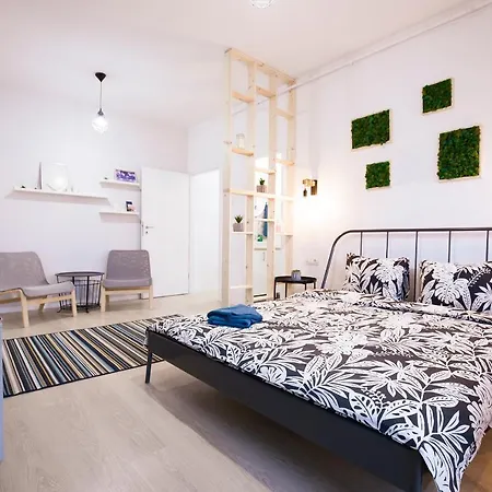 Ideal Apartment