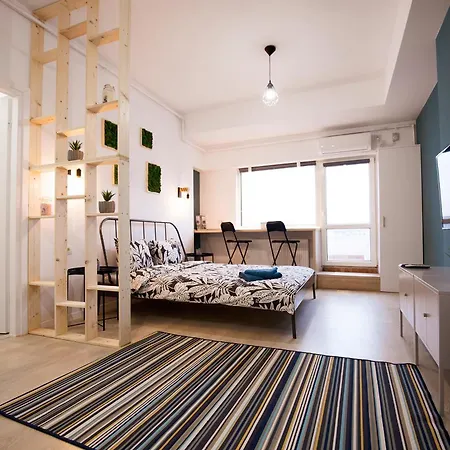 Ideal Apartment *